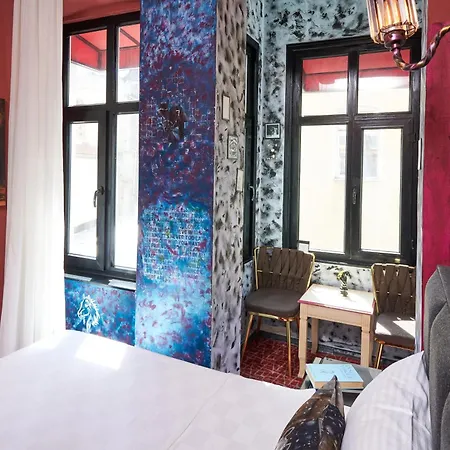 Luxery Galata Pearl Стамбул